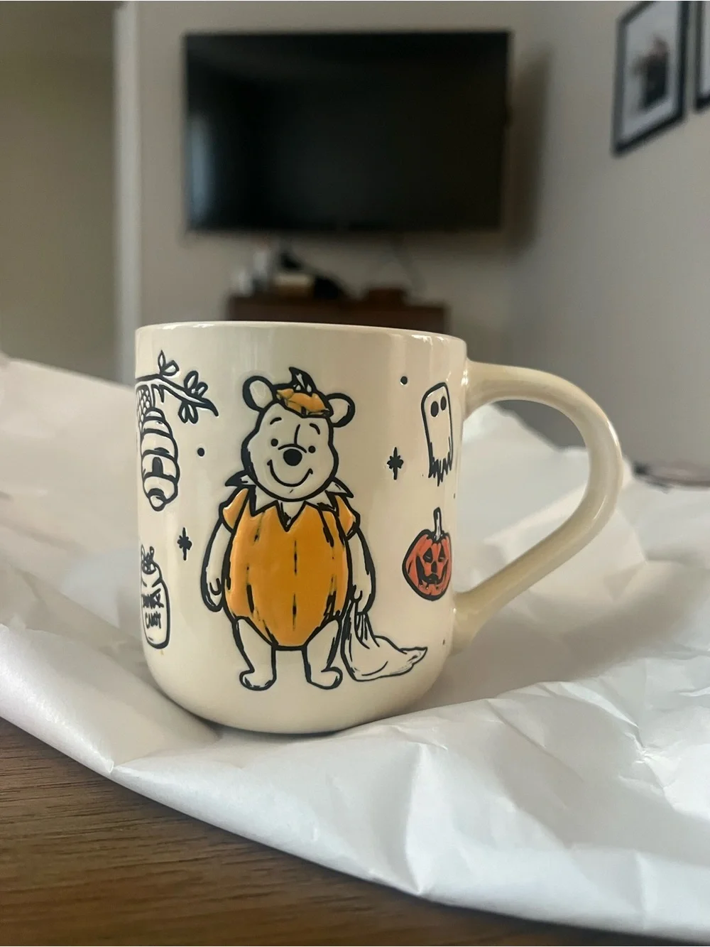 Cream Halloween Winnie-the-Pooh Pumpkin Mug